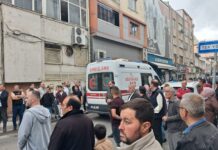 Çorlu’da İhbara Giden Polislere Ateş Açıldı: 2 Şehit Çorlu Gölcük Meydanı polis arabaları ve olay yeri inceleme şeridi