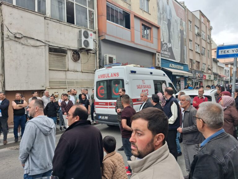 Çorlu Gölcük Meydanı polis arabaları ve olay yeri inceleme şeridi